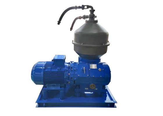 Phân tách tinh bột peony máy ly tâm với tốc độ cao và tiếp tục xả vòi